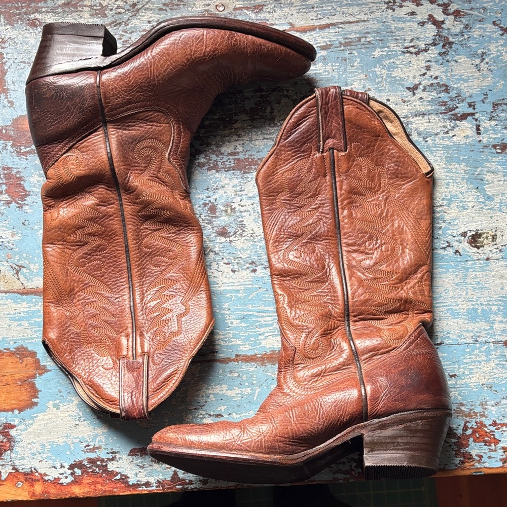 BOULET Women’s Tan Brown Western Cowboy Boots EUC Size 7